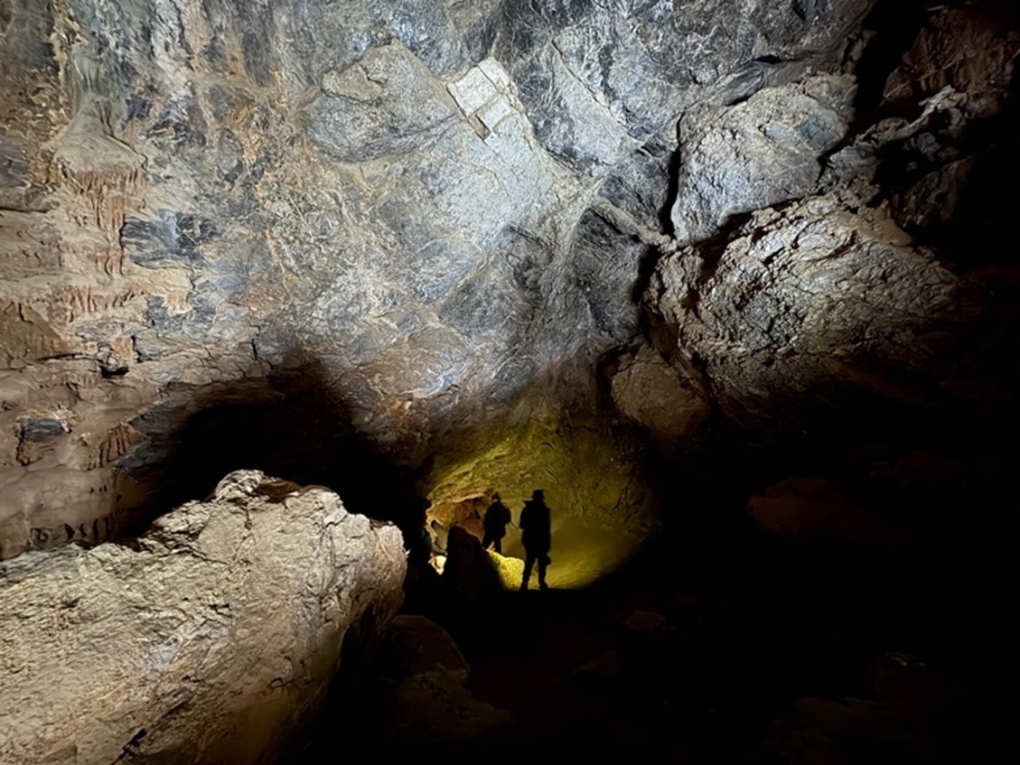 Team members explore karst caves in Surkhan SNR (CLLC / Gabriel Oppler)